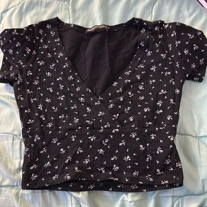 Brandy Melville floral Amara top navy